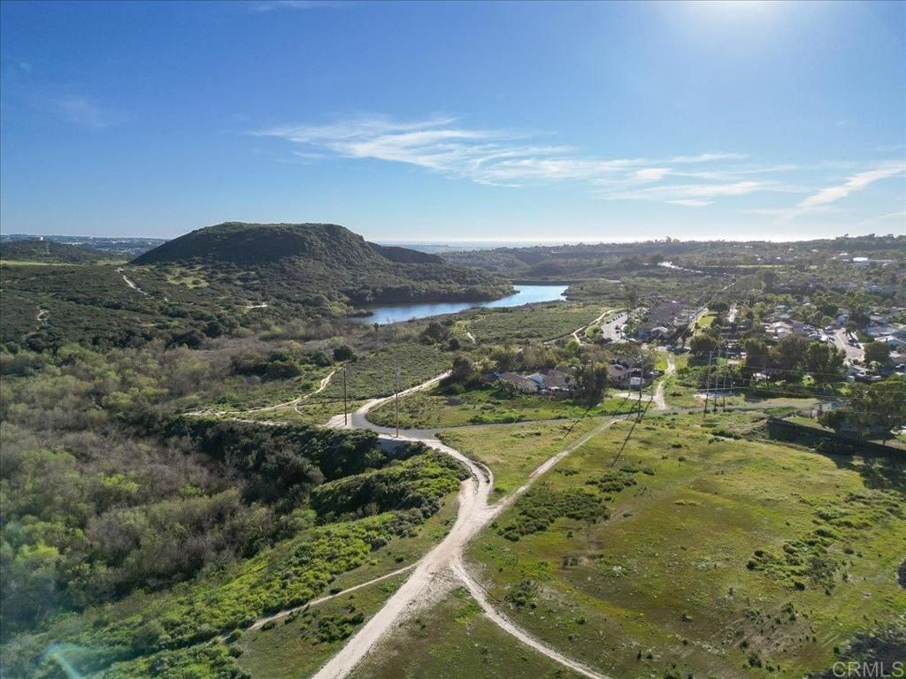 Image 35 of property listing at 4359 Serena Avenue, Oceanside, CA 92056