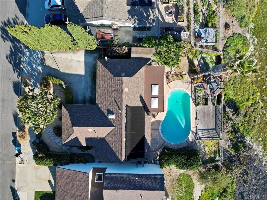 Image 38 of property listing at 4359 Serena Avenue, Oceanside, CA 92056