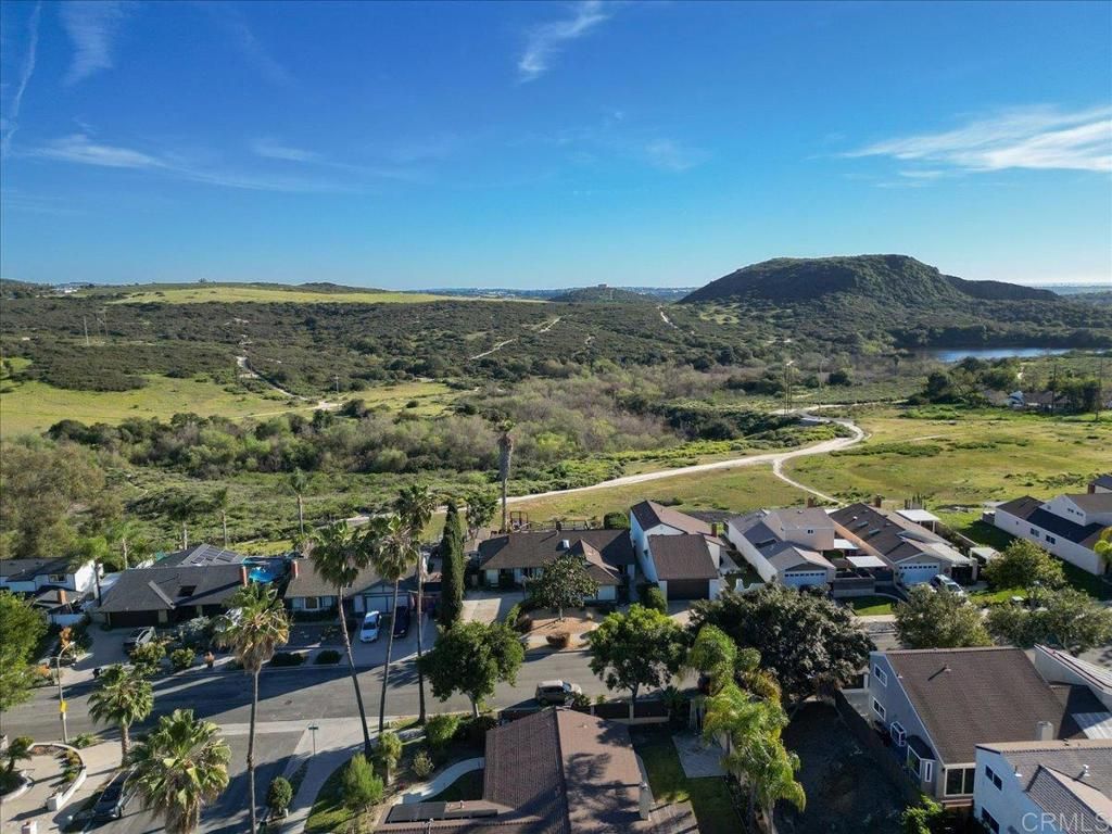 Image 40 of property listing at 4359 Serena Avenue, Oceanside, CA 92056