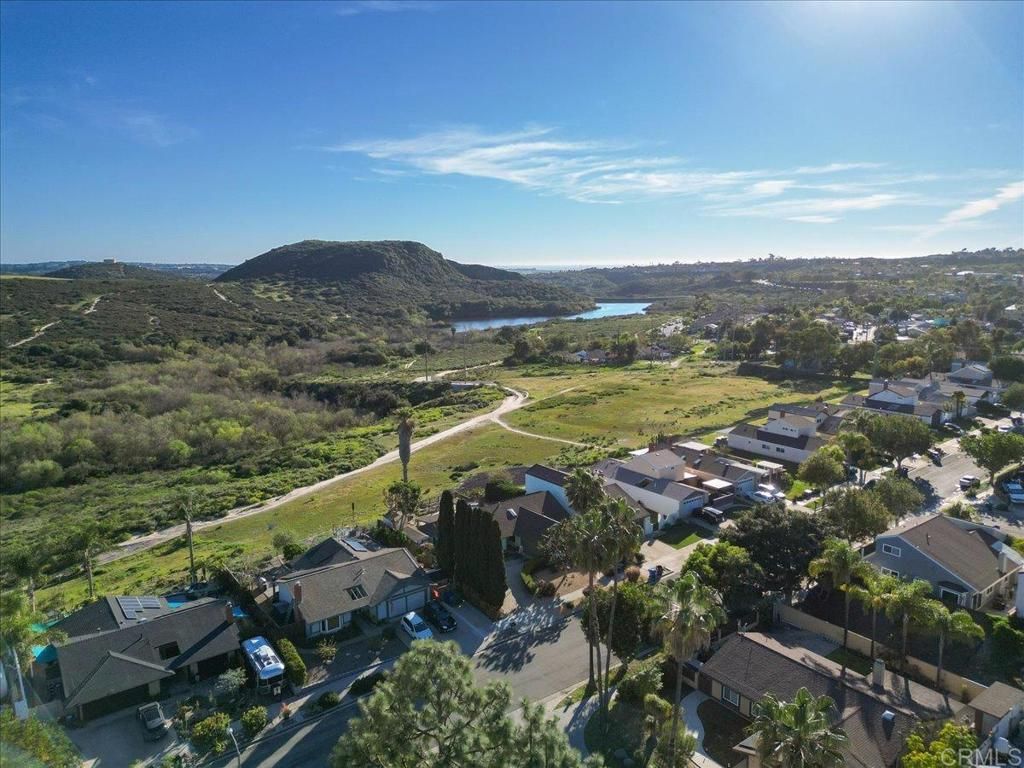 Image 41 of property listing at 4359 Serena Avenue, Oceanside, CA 92056