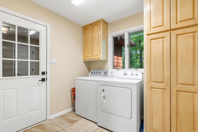 4 Curso Lane, Hot Springs Village, AR 71909