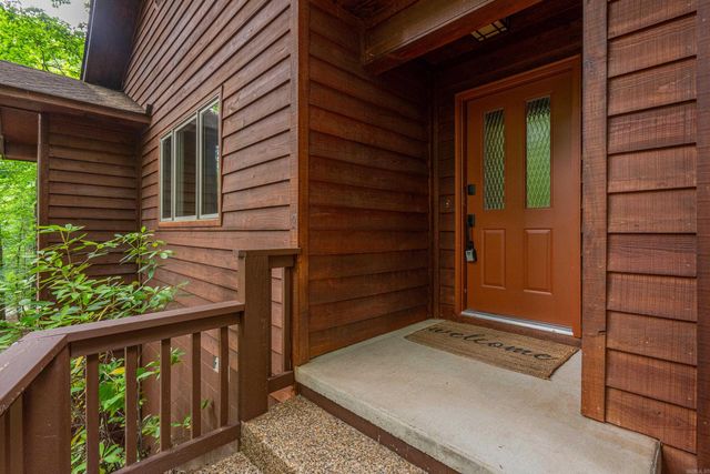 4 Curso Lane, Hot Springs Village, AR 71909