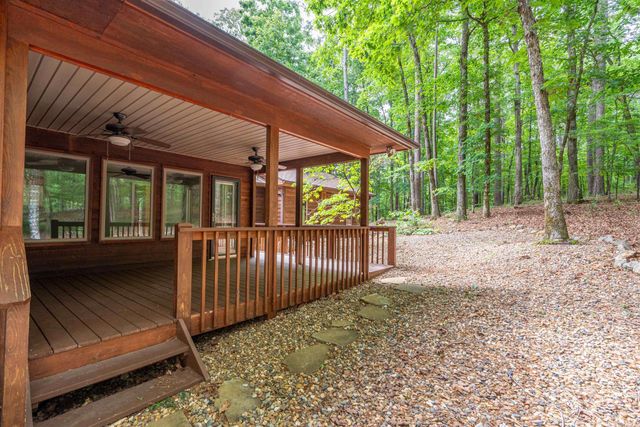 4 Curso Lane, Hot Springs Village, AR 71909