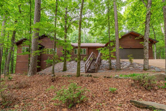 4 Curso Lane, Hot Springs Village, AR 71909