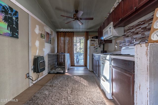 2179 HACKAMORE Drive, Overgaard, AZ 85933