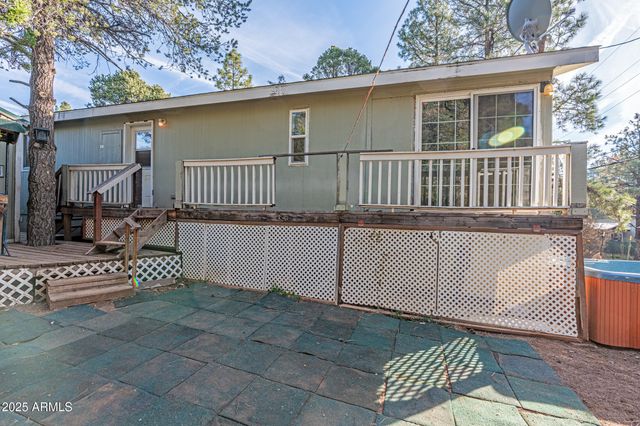 2179 HACKAMORE Drive, Overgaard, AZ 85933