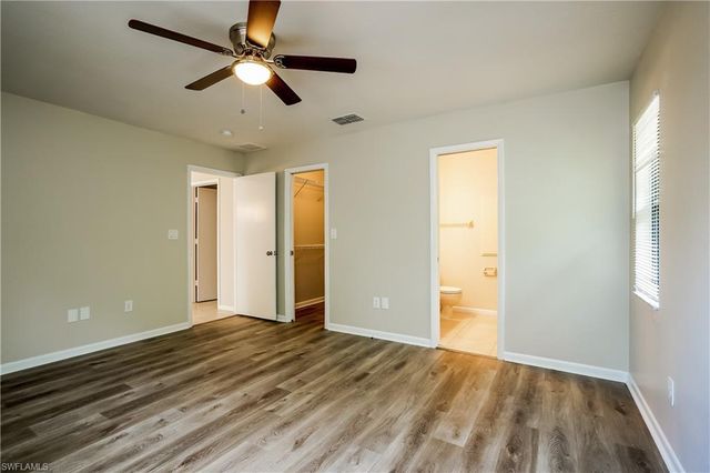 3311 SE Santa Barbara PL, Cape Coral, FL 33904
