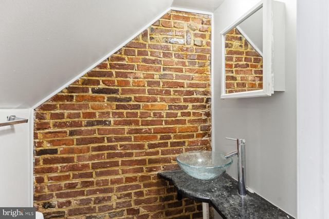 872 CARROLL ST, Baltimore, MD 21230