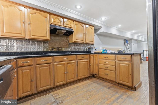 872 CARROLL ST, Baltimore, MD 21230