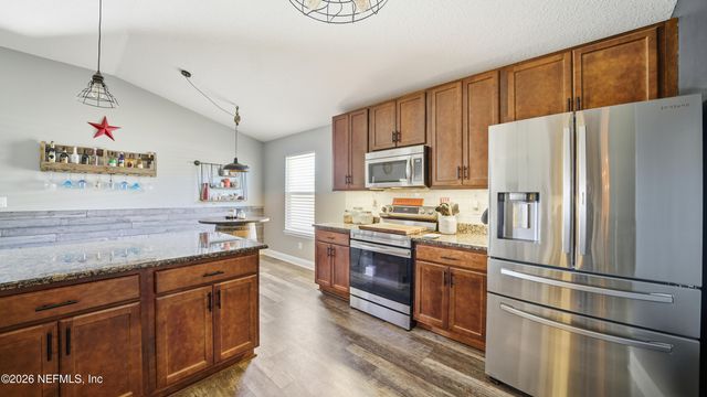 2629 ROYAL POINTE Drive, Green Cove Springs, FL 32043