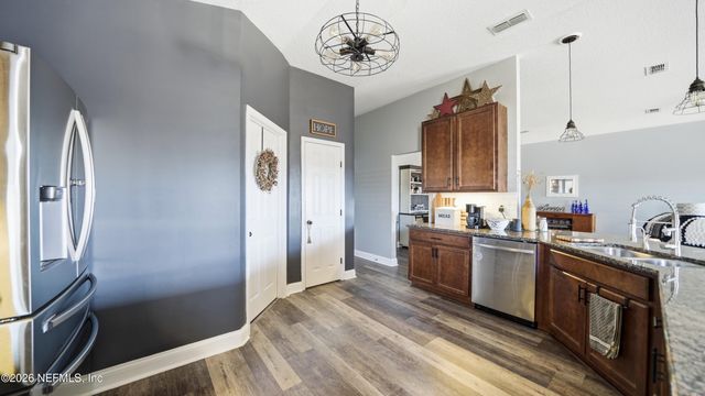 2629 ROYAL POINTE Drive, Green Cove Springs, FL 32043