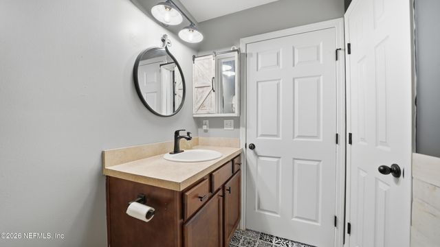 2629 ROYAL POINTE Drive, Green Cove Springs, FL 32043