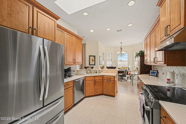 811 Glen Abbey Way, Melbourne, FL 32940