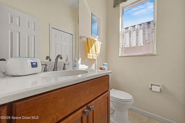 811 Glen Abbey Way, Melbourne, FL 32940