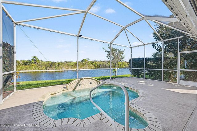 811 Glen Abbey Way, Melbourne, FL 32940