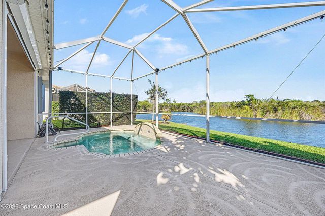 811 Glen Abbey Way, Melbourne, FL 32940