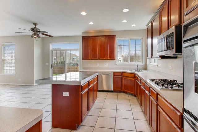 9699 FAIRFIELD Road, Huntley, IL 60142