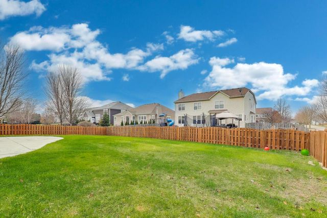 9699 FAIRFIELD Road, Huntley, IL 60142