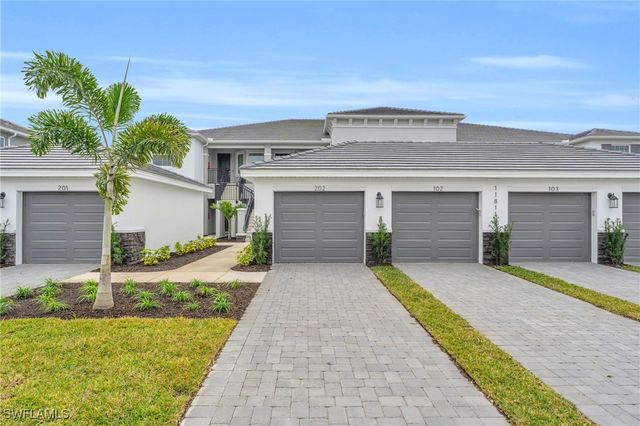11811 Venetian Lagoon DR 202, Fort Myers, FL 33913