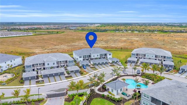 11811 Venetian Lagoon DR 202, Fort Myers, FL 33913