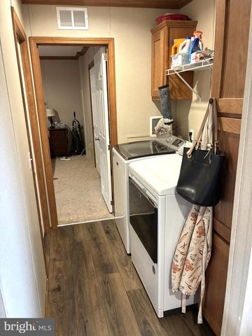 135 HILLSIDE, Howard, PA 16841