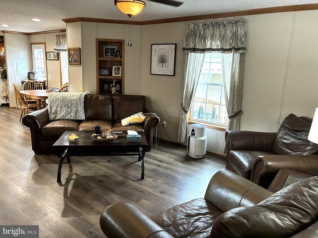 135 HILLSIDE, Howard, PA 16841