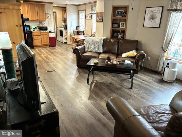 135 HILLSIDE, Howard, PA 16841