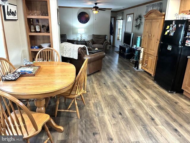 135 HILLSIDE, Howard, PA 16841