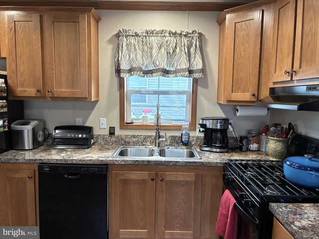 135 HILLSIDE, Howard, PA 16841