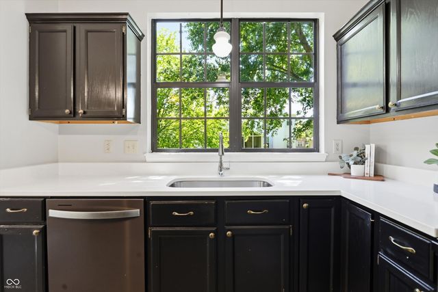 10647 Blackthorn Court, Fishers, IN 46038