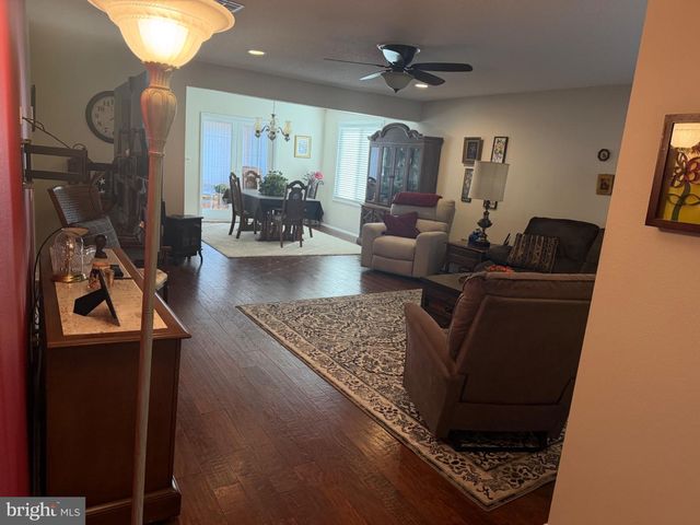 516 HAZEN RD, Monroe Twp, NJ 08831