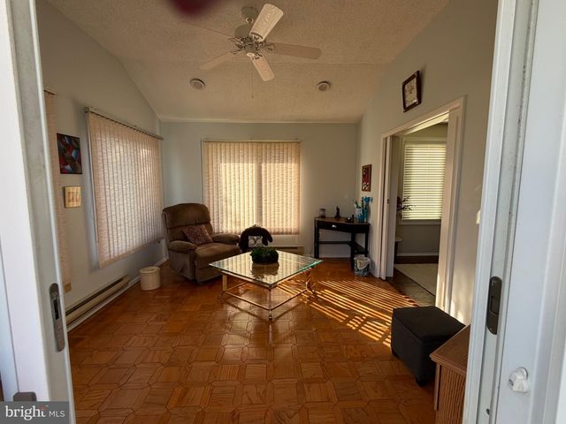 516 HAZEN RD, Monroe Twp, NJ 08831