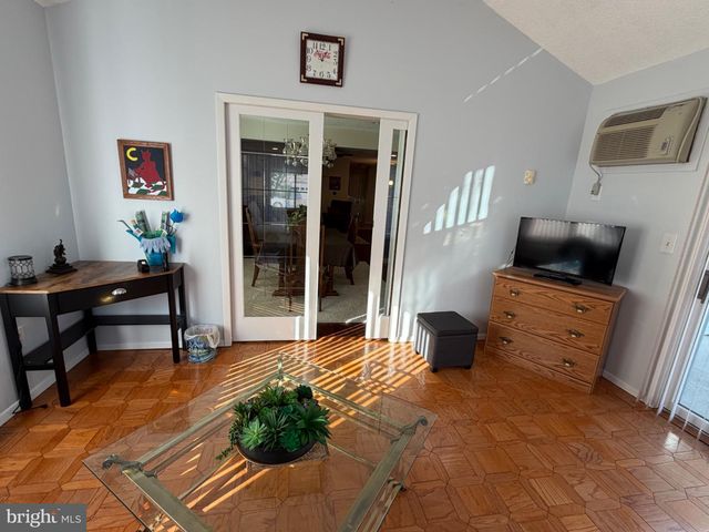 516 HAZEN RD, Monroe Twp, NJ 08831