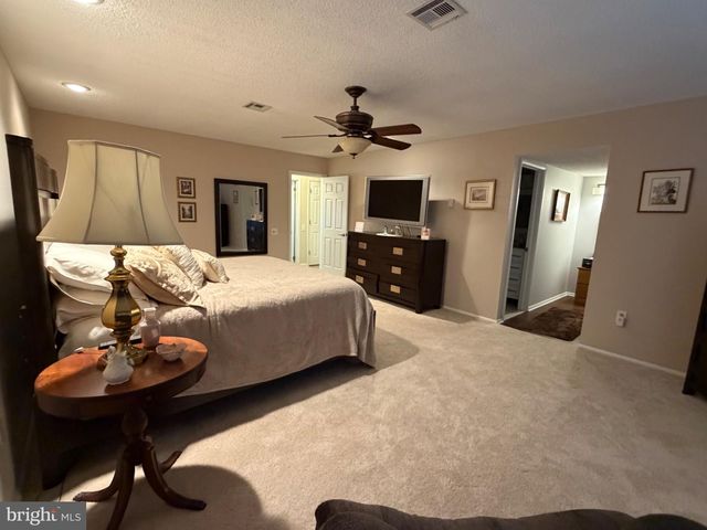 516 HAZEN RD, Monroe Twp, NJ 08831