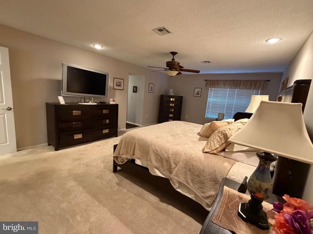 516 HAZEN RD, Monroe Twp, NJ 08831