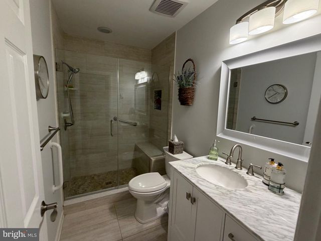 516 HAZEN RD, Monroe Twp, NJ 08831