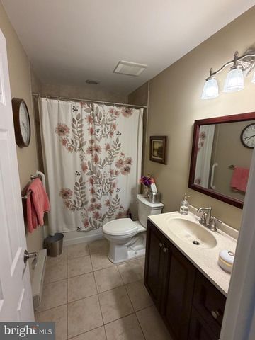 516 HAZEN RD, Monroe Twp, NJ 08831