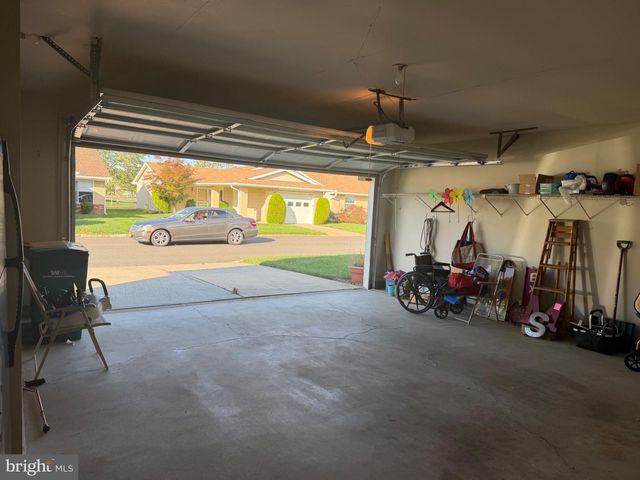 516 HAZEN RD, Monroe Twp, NJ 08831