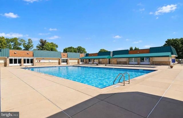 516 HAZEN RD, Monroe Twp, NJ 08831