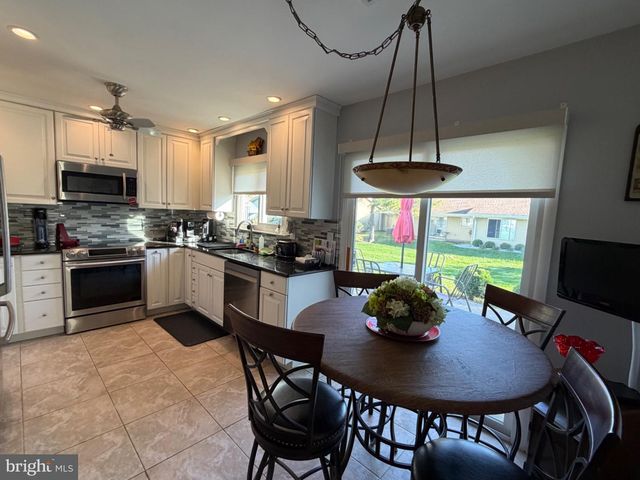 516 HAZEN RD, Monroe Twp, NJ 08831
