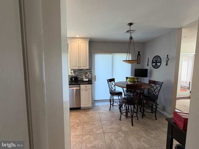 516 HAZEN RD, Monroe Twp, NJ 08831