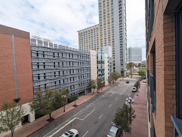 207 5th Avenue 444, San Diego, CA 92101