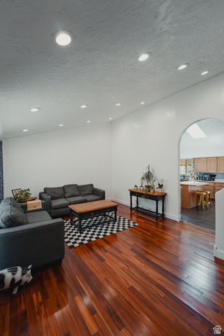 248 S HILLSIDE DR., Moab, UT 84532