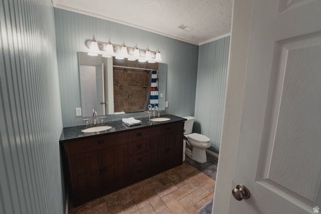 248 S HILLSIDE DR., Moab, UT 84532