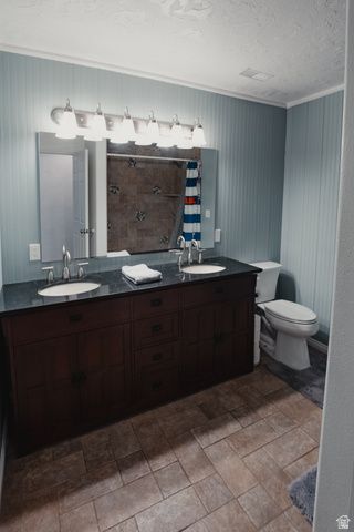 248 S HILLSIDE DR., Moab, UT 84532