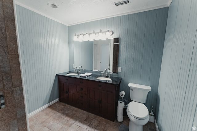 248 S HILLSIDE DR., Moab, UT 84532