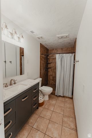 248 S HILLSIDE DR., Moab, UT 84532