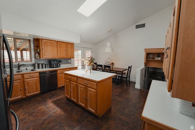 248 S HILLSIDE DR., Moab, UT 84532