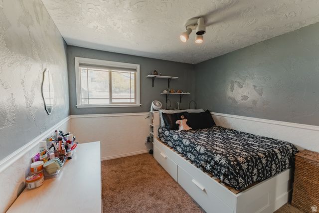 248 S HILLSIDE DR., Moab, UT 84532