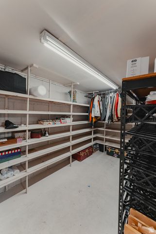 248 S HILLSIDE DR., Moab, UT 84532